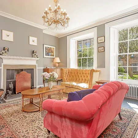 Finest Retreats - Harold * Whitby