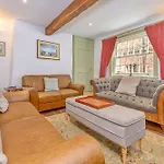 Finest Retreats - Harold Whitby