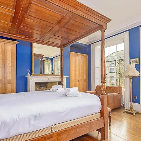 Finest Retreats - Harold *