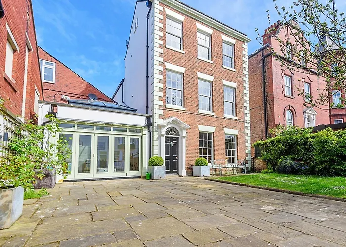 Finest Retreats - Harold ويتبي