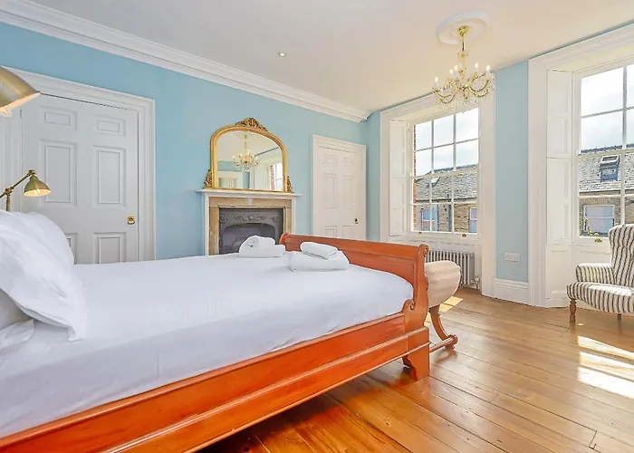 Finest Retreats - Harold