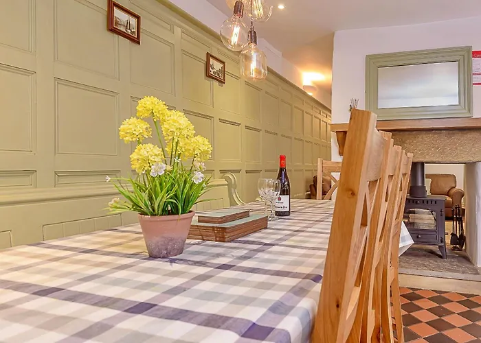 Finest Retreats - Harold *